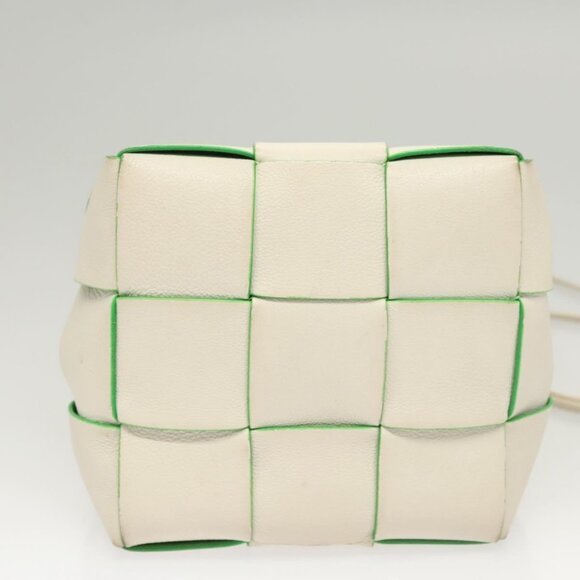 BOTTEGA VENETA MAXI INTRECCIATO Parakeet Small Cassette Bag Leather Auth - Picture 6 of 16